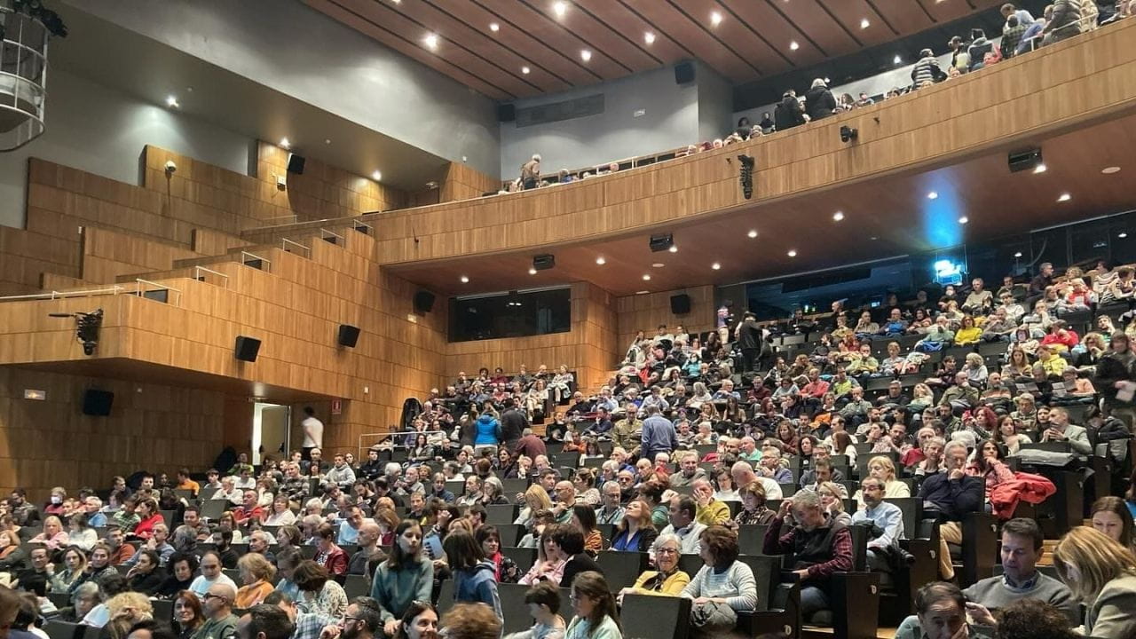 IV Festival de Cine de Montaña de los Pirineos IV Festival de Cine de Montaña de los Pirineos