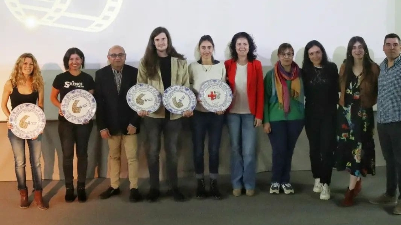 8ª Mostra Audiovisual Vila d´Onda "En Xicotet" 8ª Mostra Audiovisual Vila d´Onda "En Xicotet"